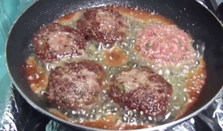 Nicaraguan ground beef cakes